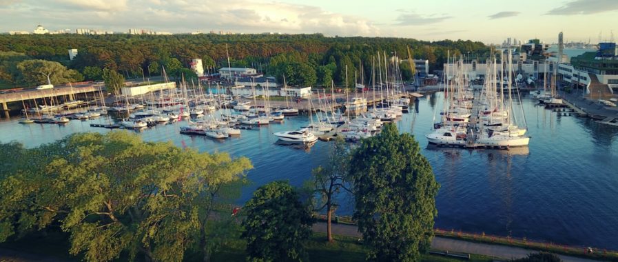 Betongbryggor Kalevi Andry Prodel +372 5304 4000 andry@topmarine.ee