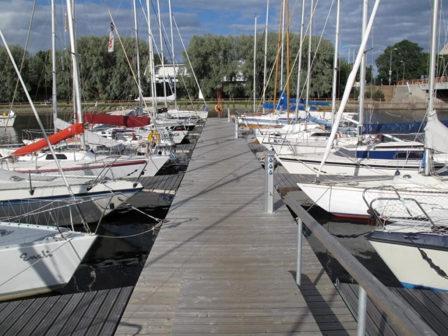 Top Marine topmarine.se info@topmarine.se
