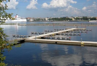 Betongponton HD i marina med båtplatser